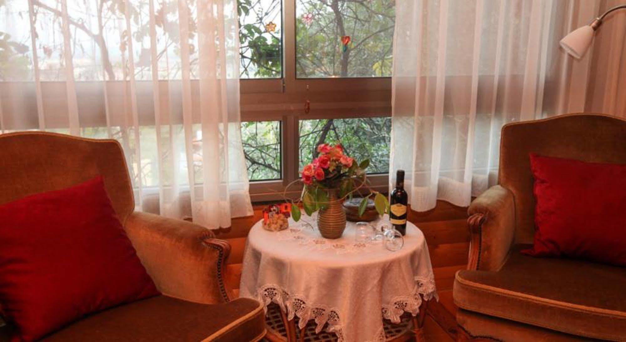 Havaya Ba Nof Lodge Rosch Pina Exterior foto