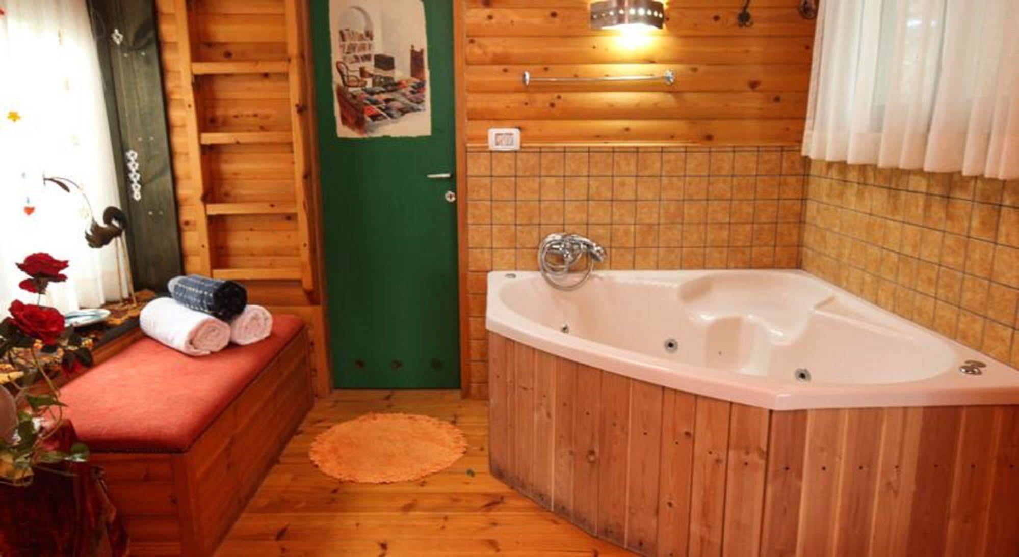 Havaya Ba Nof Lodge Rosch Pina Exterior foto